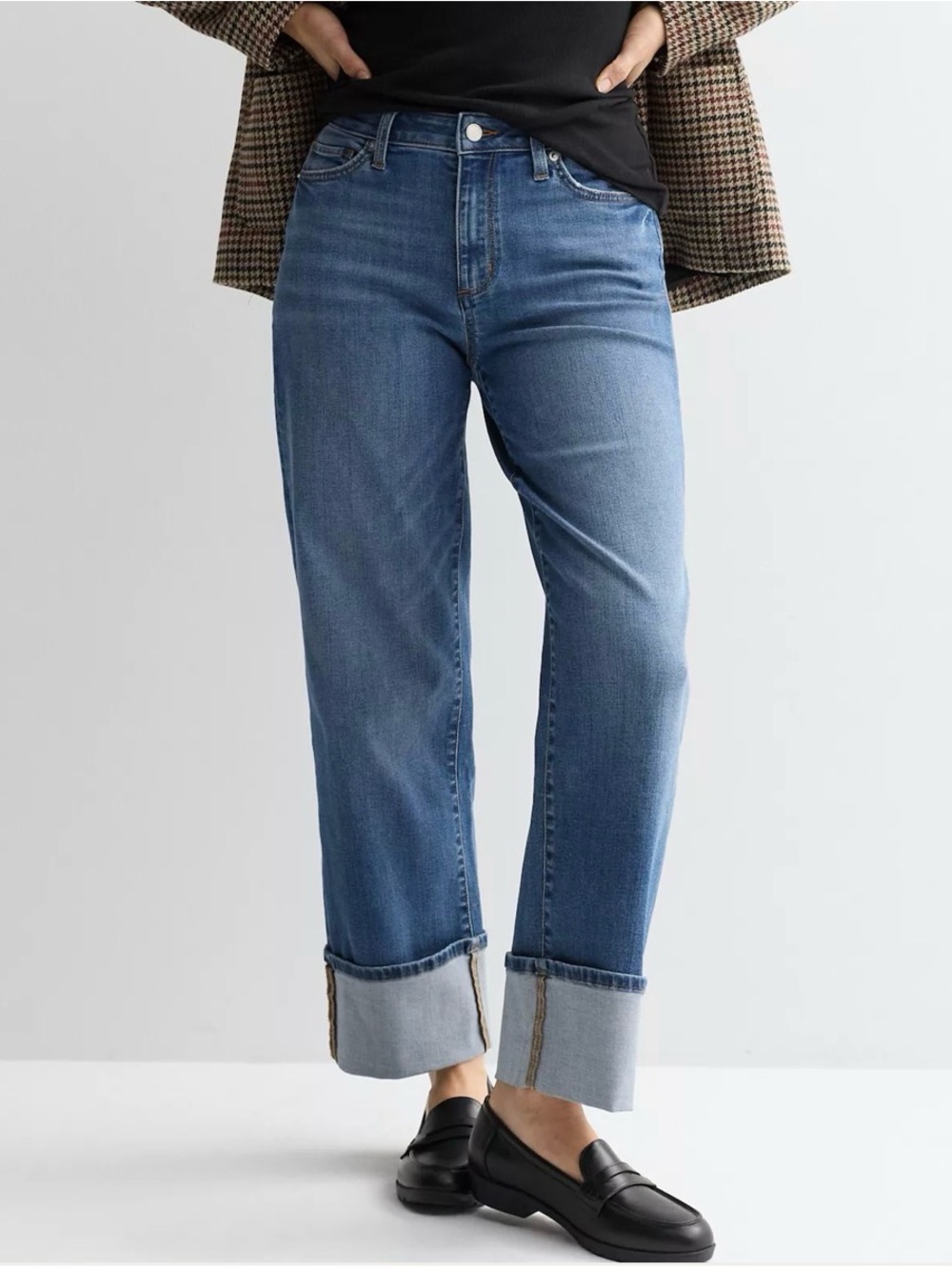 Abercrombie & Fitch Medium Blue Cuffed Crop Jeans 4